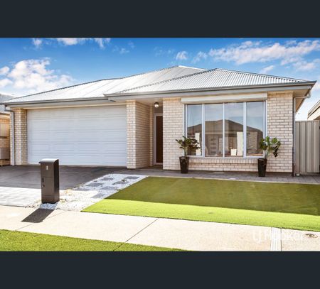 18 Geoff Road, Munno Para West, SA 5115 - Photo 2