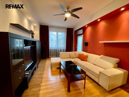 Pronájem bytu 2+1 v osobním vlastnictví 72 m², Praha 1 - Nové Město - Photo 2
