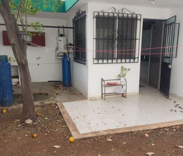 Se ofrece en RENTA esta casa con excelente ubicación en las águilas... - Photo 5