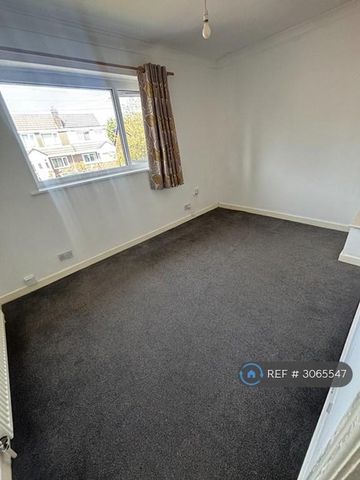 2 bedroom terraced house to rent - Photo 4
