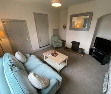 Blakeshall - Photo 1