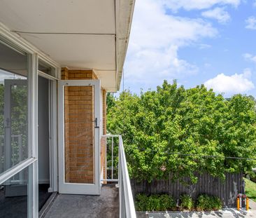 5/4 Langford Street, Surrey Hills VIC 3127 - Apartment For Rent | D... - Photo 5