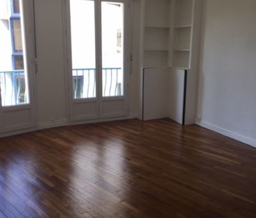 AU COEUR DU CENTRE VILLE APPARTEMENT F3 RENOVE - Photo 1