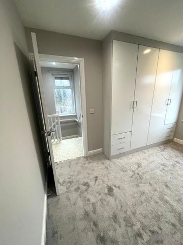 3 bedroom semi-detached house to rent - Photo 3