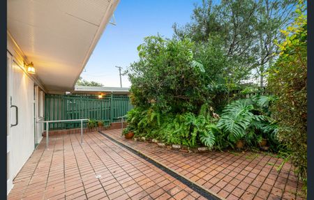 133 Seventh Avenue, St Lucia QLD 4067 - House For Rent | Domain - Photo 2