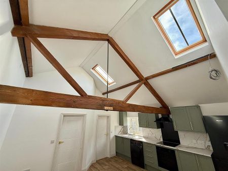 2 bedroom flat to rent - Photo 5