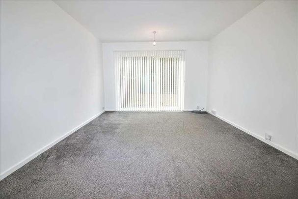 Hareside, Whitelea Glade, Cramlington, NE23 - Photo 1