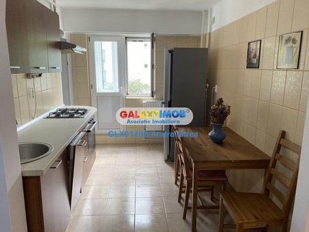 Inchiriere apartament 3 camere Unirii- Nerva Traian - Fotografie 4