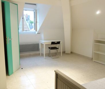 Location Appartement 1 pièce 14m² GRENOBLE 38000 - Photo 1