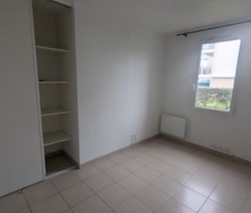 location Appartement T2 DE 42.12m² À MANTES LA JOLIE - Photo 3