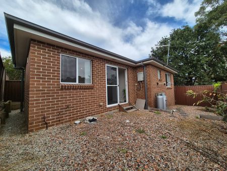 Near-New Granny Flat - Photo 5