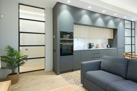 Carrer de Milans, Barcelona, Catalonia 08002 - Photo 5