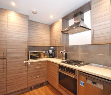 2 bedroom semi-detached house to rent - Photo 4