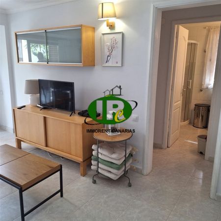 Apartment mit zwei Schlafzimmern und Balkon in San Agustin zu vermieten - Photo 3