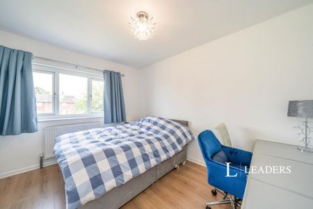 3 bedroom terraced house to rent - Photo 5
