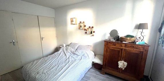 Location Appartement 3 pièces 71m² - Photo 2