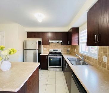 For Lease - 2178 Fiddlers Way Unit# 69, Oakville, Ontario - Photo 1