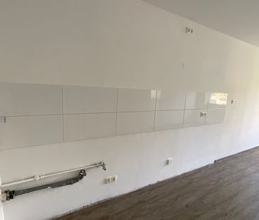 Geräumige Wohnung mit Balkon in Neumühl.. - Photo 1