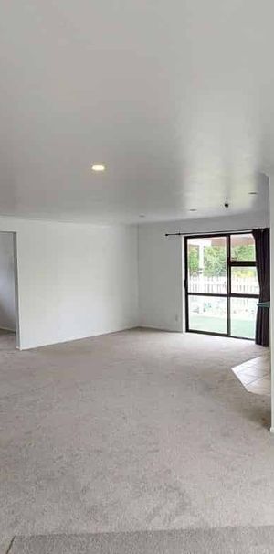 Country Atmosphere With Convenience Accessibility - Photo 1