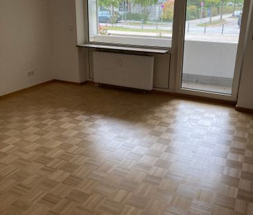 Großzügige 2-Zimmer-Wohnung mit Balkon 1105-26 - Foto 2