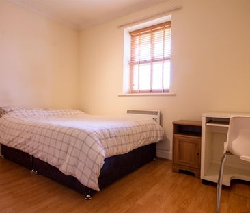 Middleton Court, Jesmond - Photo 2