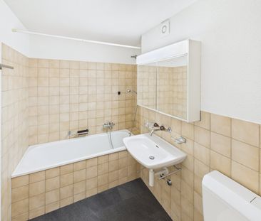 Sonnige 4.5-Zimmer-Wohnung mit Balkon in Arbon - Photo 3