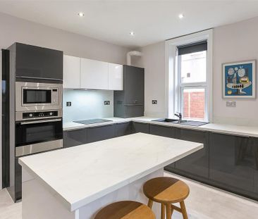 2 bedroom flat to rent - Photo 6