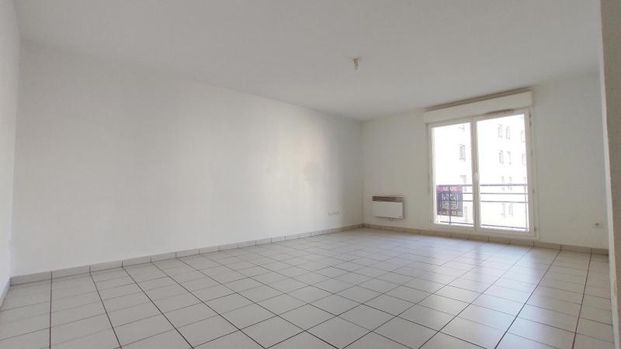 Location Appartement 4 pièces 81m² LE HAVRE 76600 - Photo 1