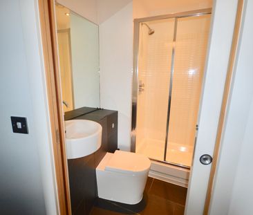 2 bedroom apartment to rent - Photo 6