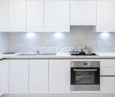 East Acton Lane, Acton, W3 - Photo 5