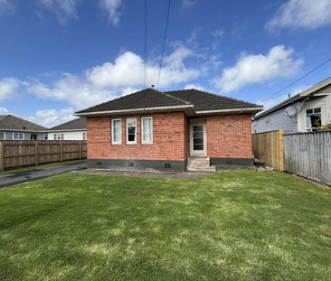 Modern living in Whanganui East - Photo 3