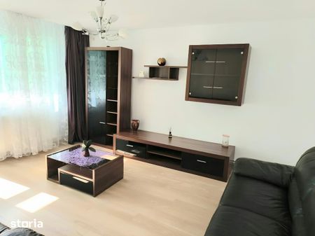 Apartament 4 Camere 80mp-Inel 2 - Zugrăvit Recent-Mobilat și Utilat - Photo 2