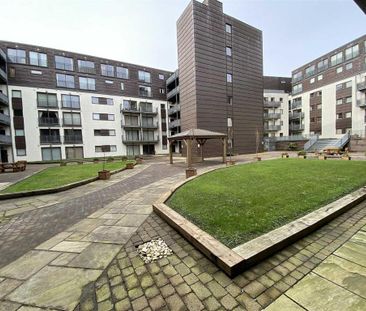 2 bedroom apartment to rent - Photo 3