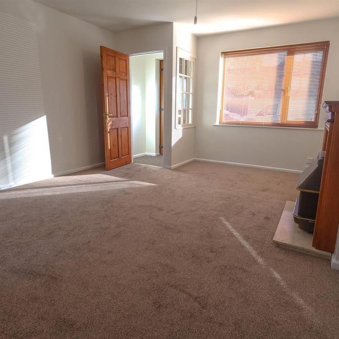 1 bedroom semi-detached house to rent - Photo 1