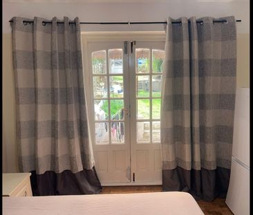 Room in a Shared Flat, Crest Road, NW2 - Photo 2