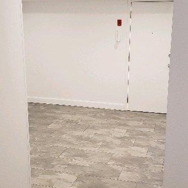 2 1/2 Chauffé, Éclairé, Semi-Meublé. WI-FI($) - Photo 3