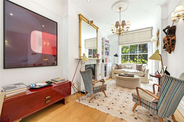 Beautiful family home of over 2,100 sq ft, enviably located on the 'Pimlico Grid', comprising 5 double bedrooms, 3 bathrooms, 2 reception room and private garden. - Photo 1