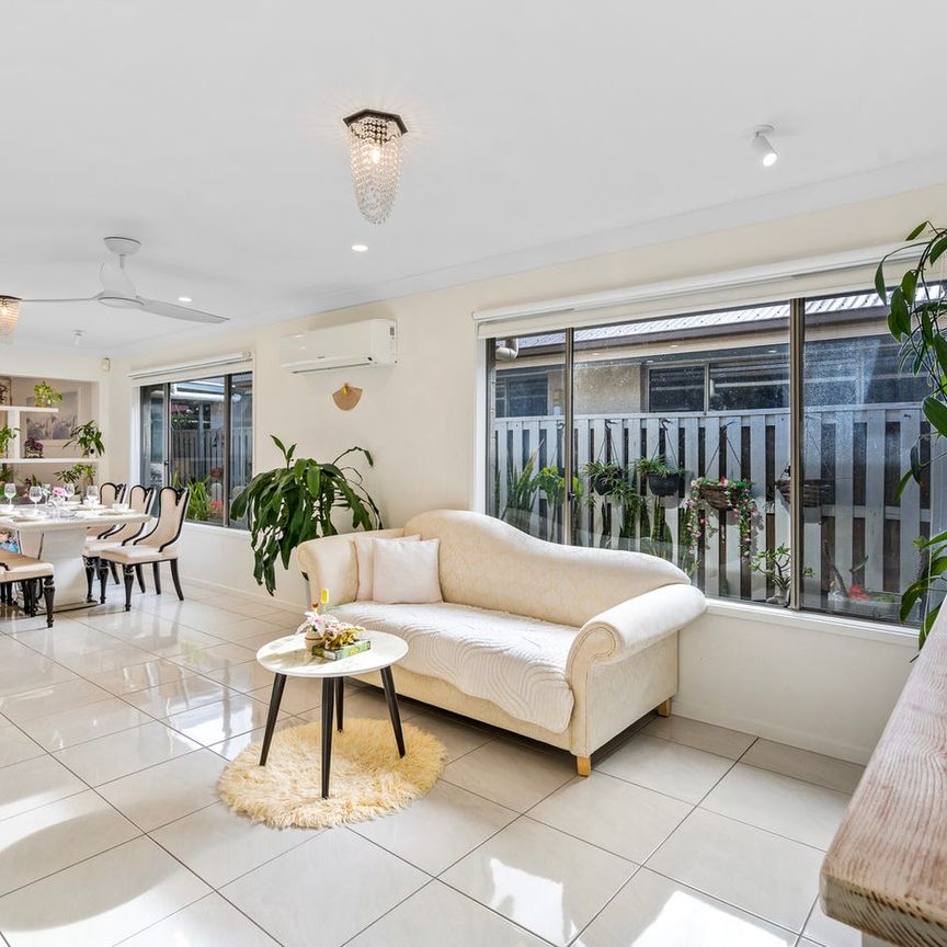 Spacious Family Living in Riverstone Crossing - Photo 1