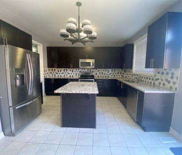 For Lease - 40 Kilkarrin Road, Brampton, Ontario - Photo 3