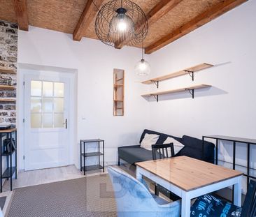 Pronájem bytu 1+kk 28 m² - Fotografie 1