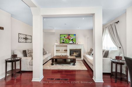 For Lease - 5525 Heatherleigh Avenue, Mississauga, Ontario - Photo 5