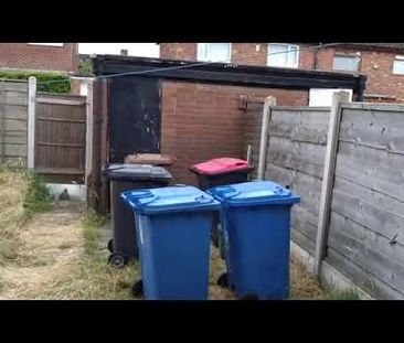 2 Bed Terraced House, Freesia Avenue, M38 - Photo 4