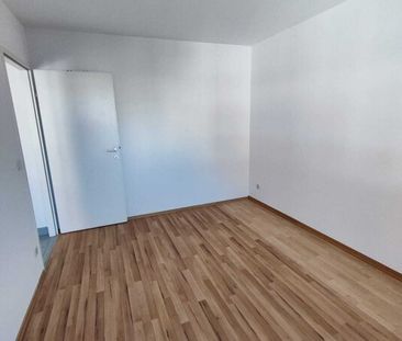 2 Zimmer Wohnung mit 8 m² Loggia inkl. Garagenplatz, 4. Liftstock, ... - Photo 1