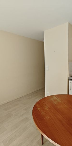 Location appartement 1 pièce, 20.00m², Cholet - Photo 1