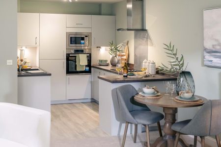 2 bedroom retirement property to rent - Photo 5