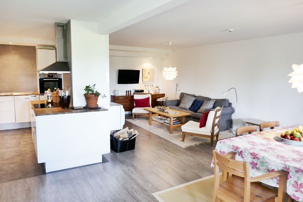 Östra Tyevägen, Hammarö - Foto 1