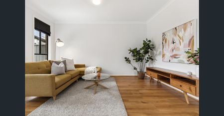 Modern Comfort, Low-Maintenance Living in a Prime Coastal Location - Photo 2