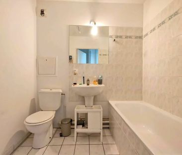 Location Appartement 1 pièces 26 m2 à Sucy-en-Brie - Photo 4