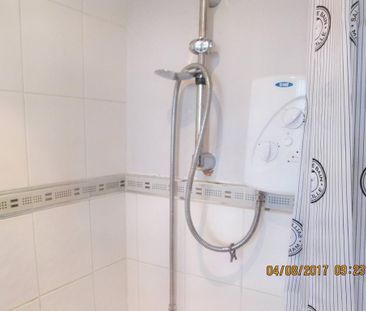 2 bedroom maisonette to rent - Photo 6