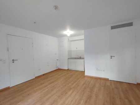 Location appartement 1 pièce 27.64 m² à Marseille 6e Arrondissement (13006) - Photo 4